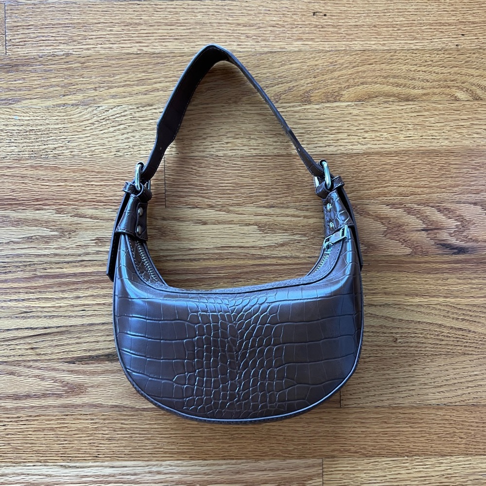 NWOT Princess Polly Brown Croc-Embossed Shoulder Bag